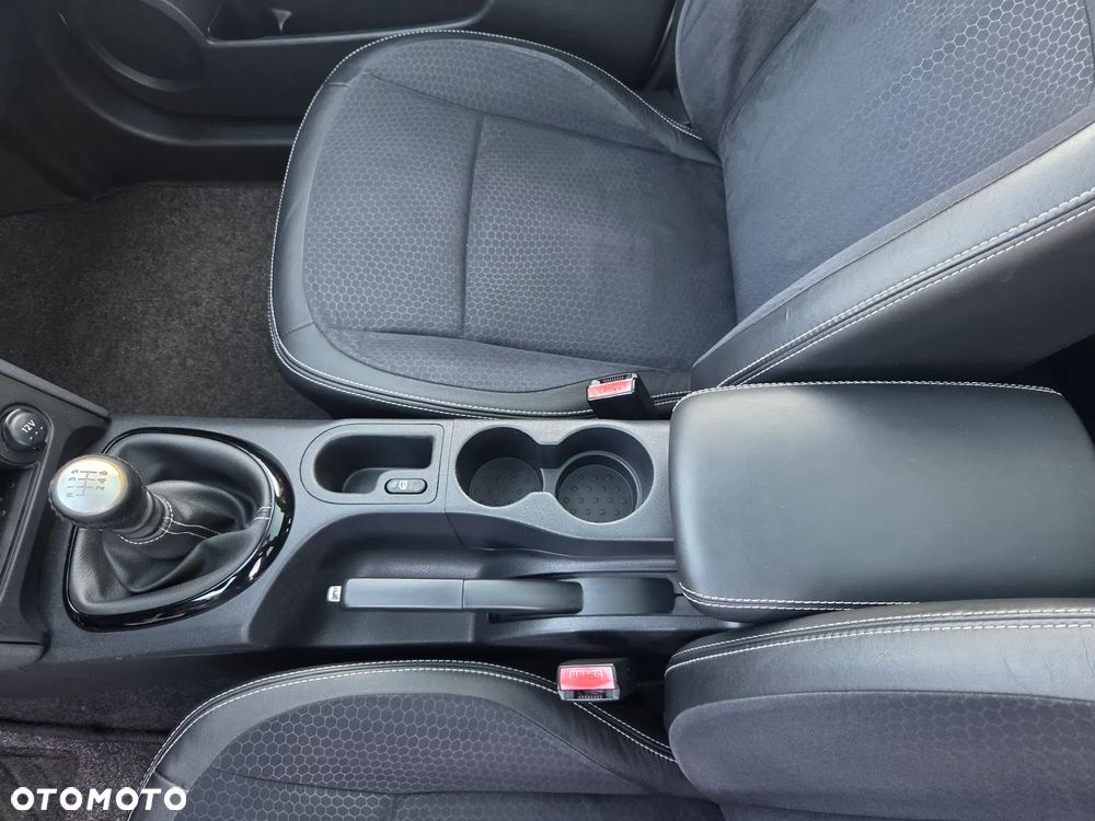 Nissan Qashqai 1.6 dCi 360 S&S - 18