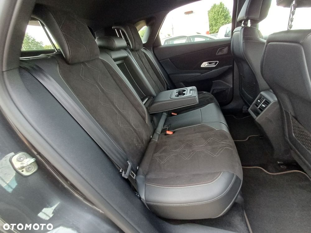 DS Automobiles DS 7 Crossback - 36