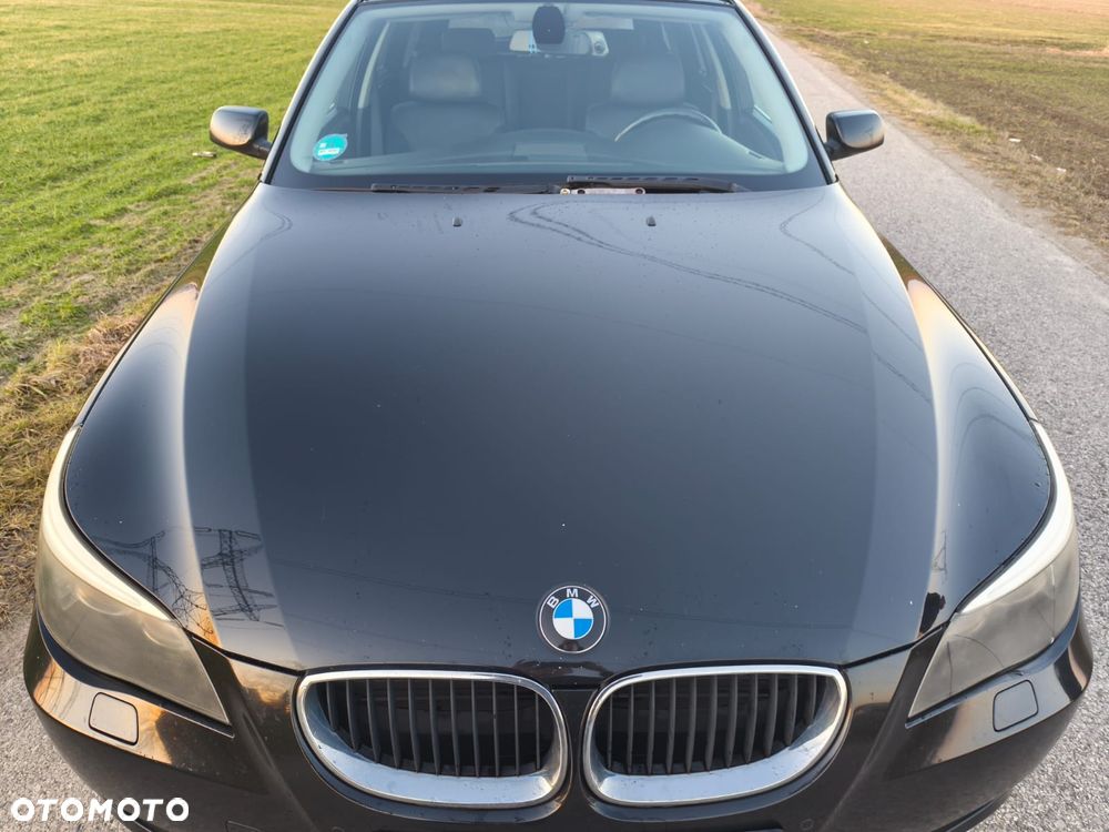 BMW Seria 5 520d Edition Sport - 12