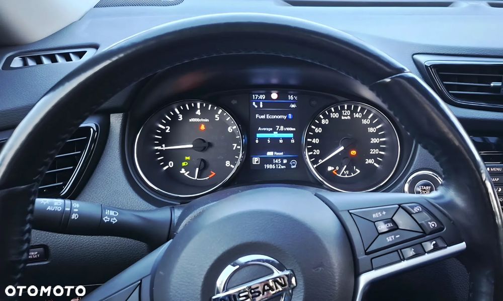 Nissan X-Trail - 8