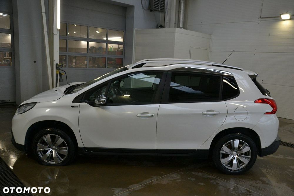Peugeot 2008 - 4