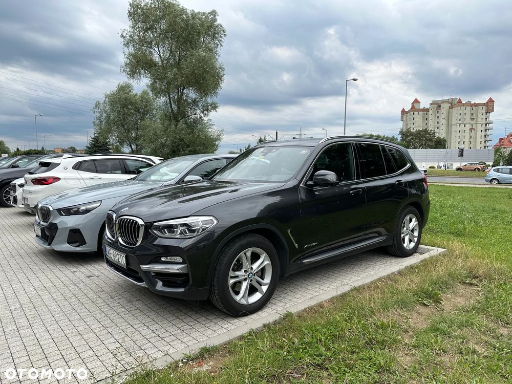 BMW X3 xDrive20d Luxury Line - 10