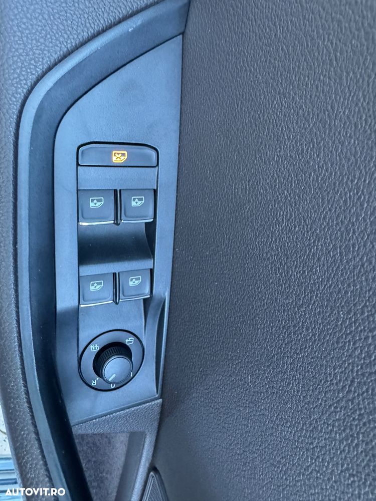 Skoda Superb 2.0 TDI DSG Premium Edition - 14