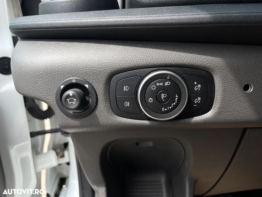 Ford Transit - 15