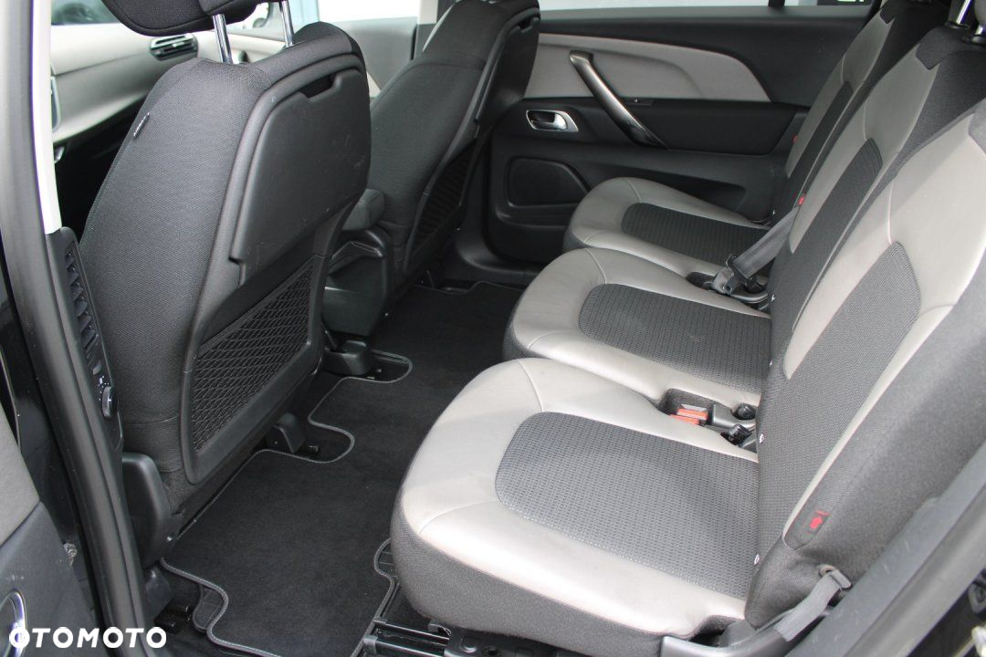 Citroën C4 Grand Picasso - 19