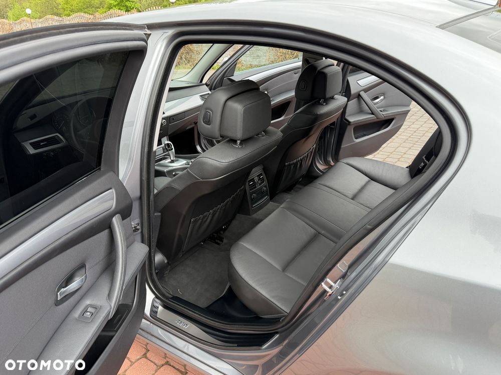 BMW Seria 5 525d Edition Lifestyle - 20
