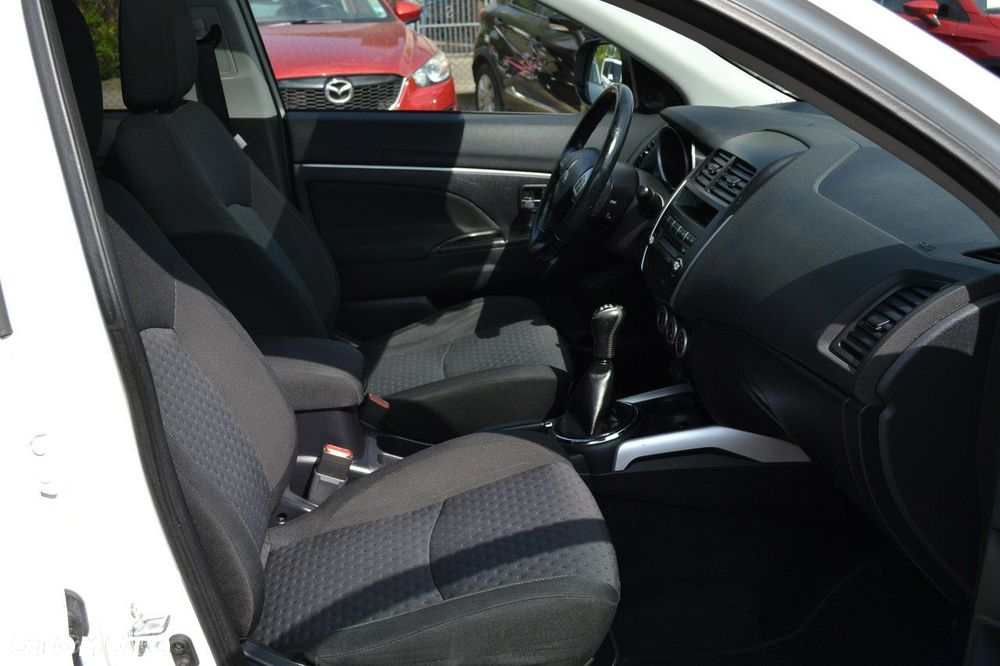Mitsubishi ASX 1.6 2WD Comfort Edition - 13