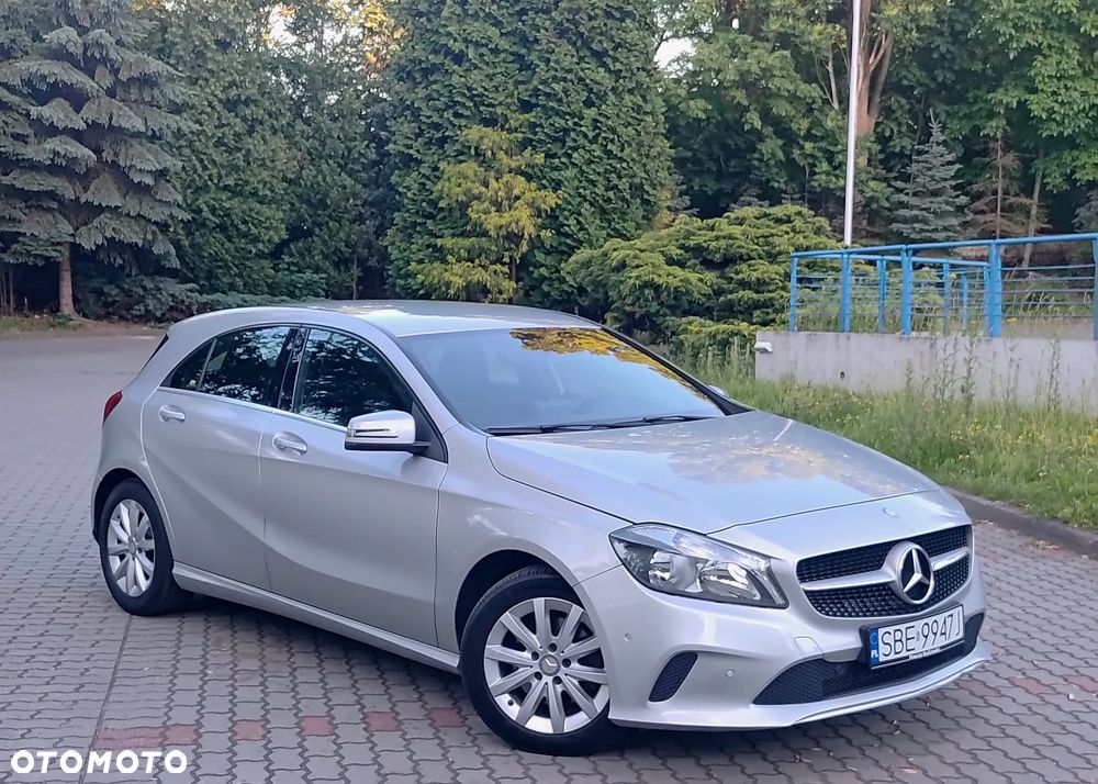 Mercedes-Benz Klasa A 180 (BlueEFFICIENCY) Style - 1