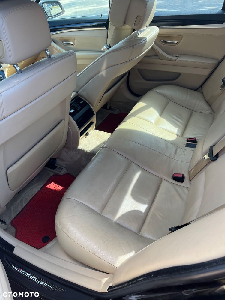 BMW Seria 5 535i - 15