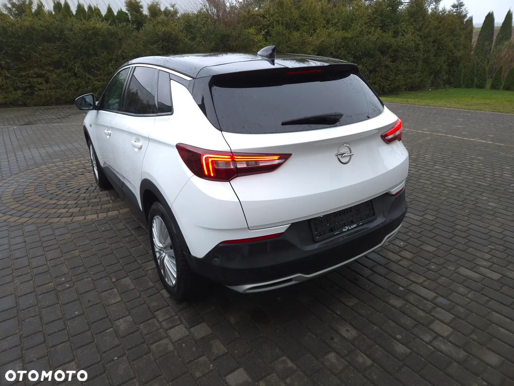 Opel Grandland X 1.2 Start/Stop Automatik 120 Jahre - 8