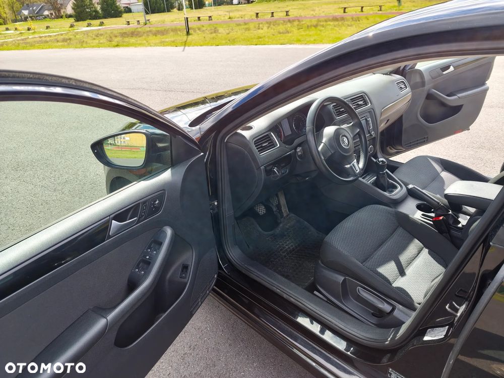 Volkswagen Jetta 1.4 TSI Comfortline - 20