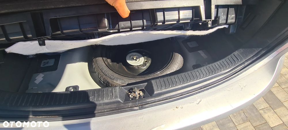 Mazda 5 2.0 CD DPF Comfort - 8