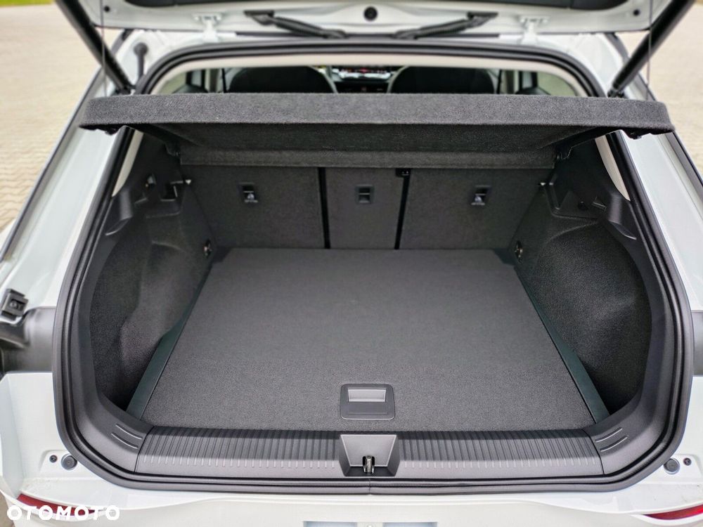 Volkswagen T-Roc - 35