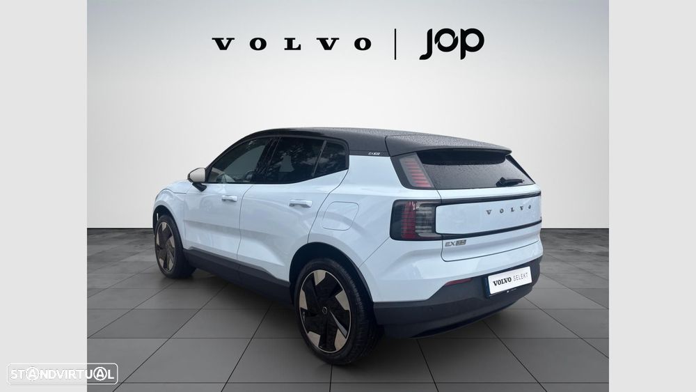 Volvo EX30 69 kWh Single Motor Extended Range Plus - 4