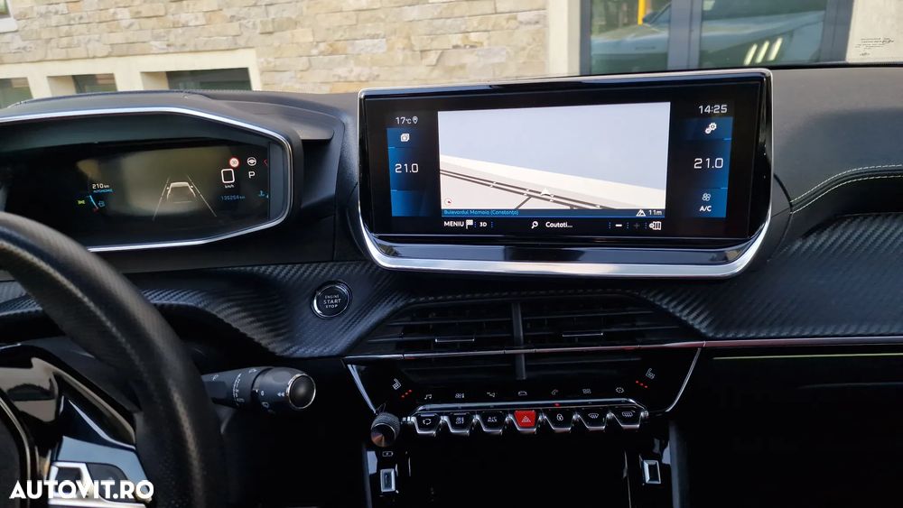 Peugeot 2008 PureTech 130 EAT8 GT Exclusive - 6