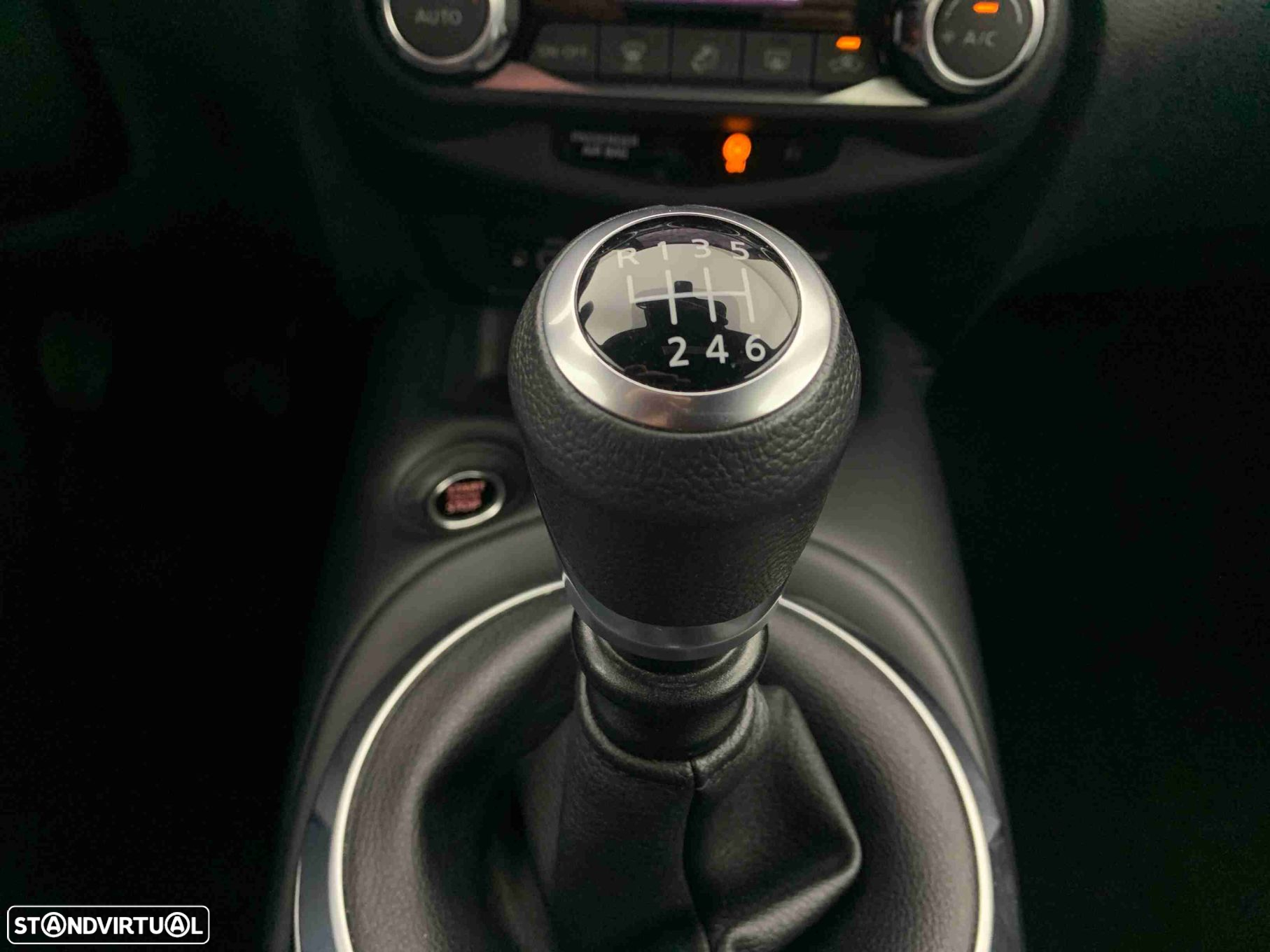 Nissan Juke 1.0 DIG-T N-Connecta NAV.+TwoTone NC - 9