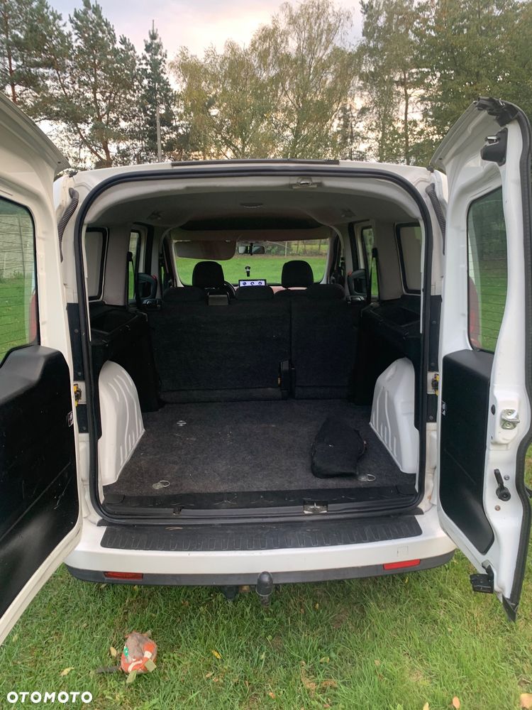 Fiat Doblo - 10