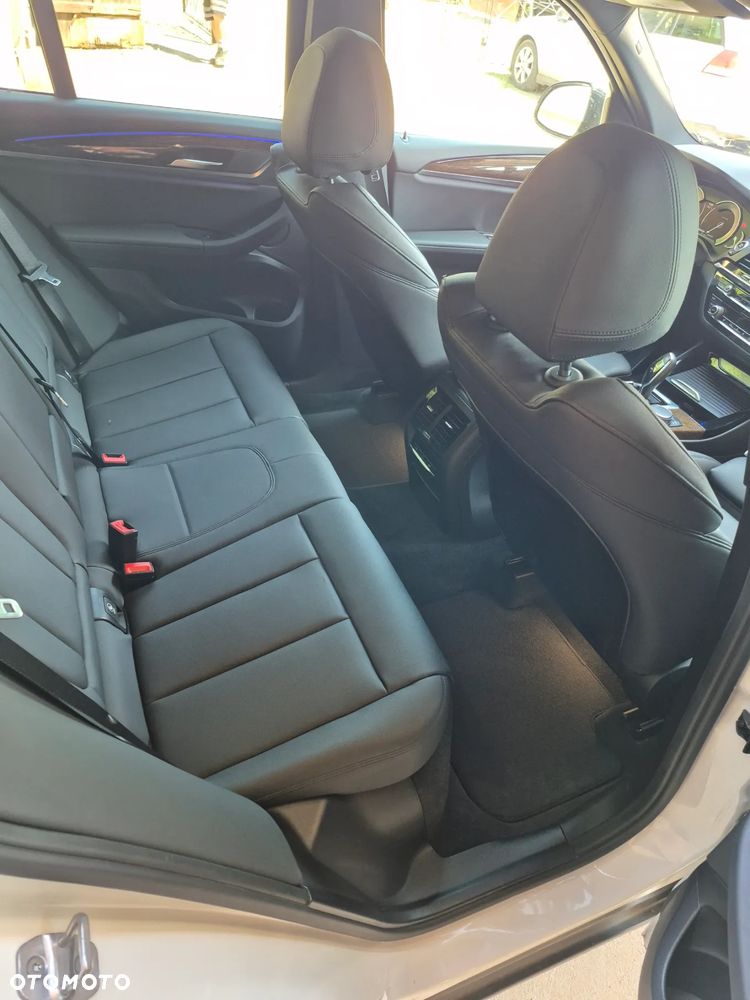 BMW X3 xDrive30i xLine - 19