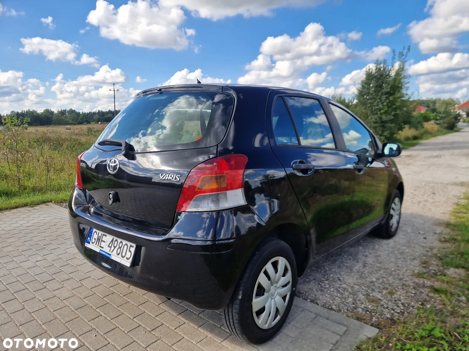Toyota Yaris 1.0 Terra A/C - 2