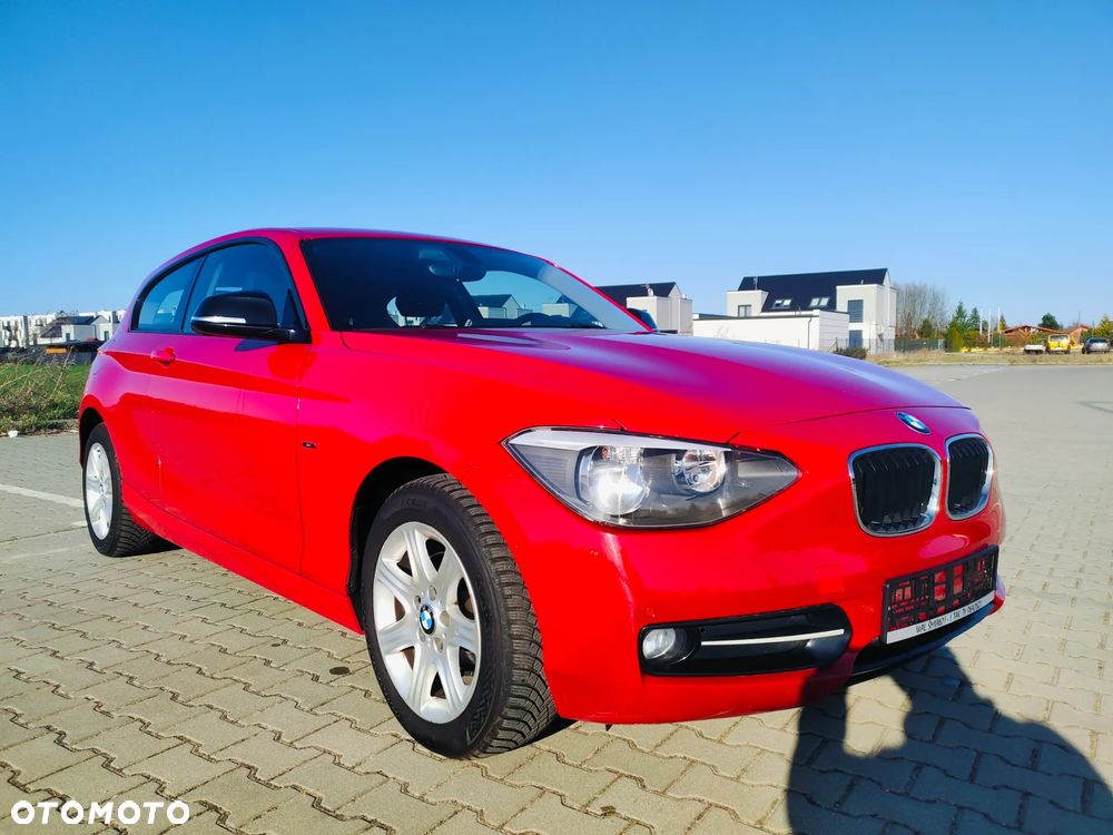 BMW Seria 1 116i Sport Line - 2