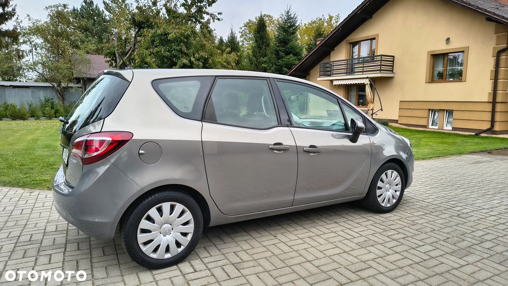 2015 Opel Meriva 1.4 Active, photograph 5