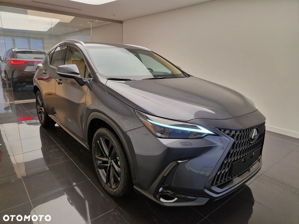 Lexus NX 450h+ Prestige AWD - 8