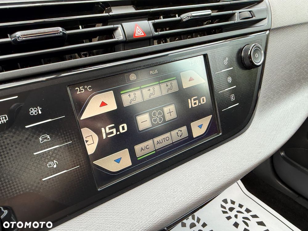 Citroën C4 Picasso PureTech 130 Stop&Start FEEL - 17