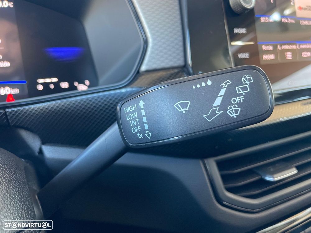 VW T-Cross 1.0 TSI - 18