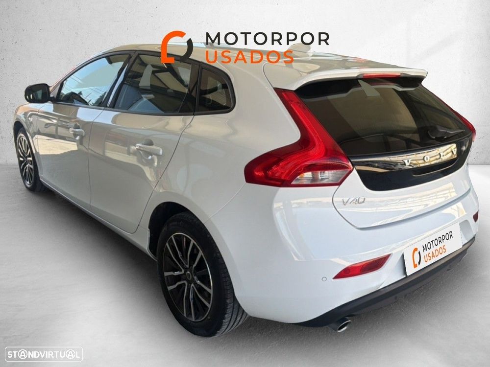 Volvo V40 - 7