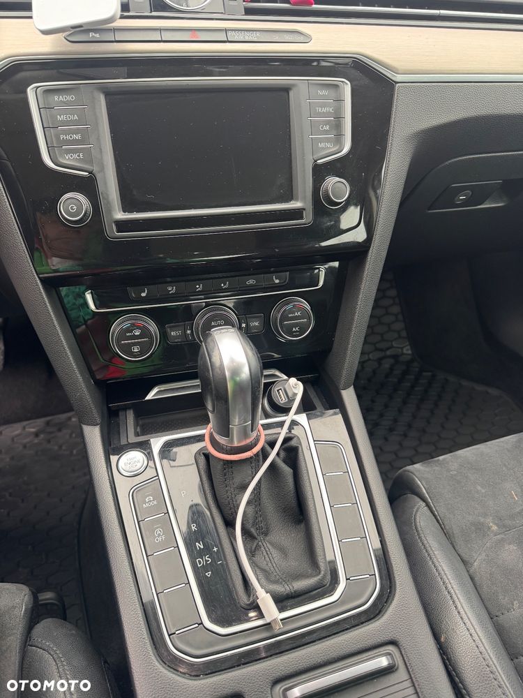 Volkswagen Passat 2017 photo 3