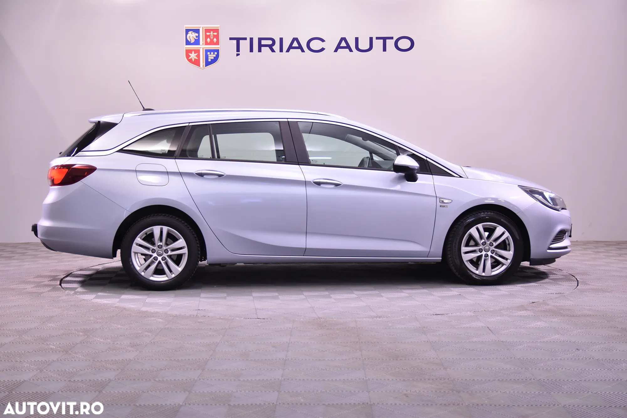 Opel Astra - 6
