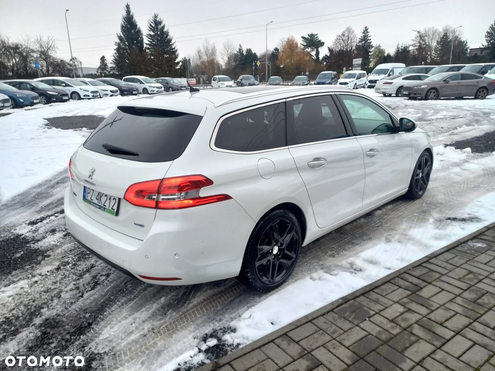Peugeot 308 BlueHDi 150 EAT6 Stop & Start Allure - 4