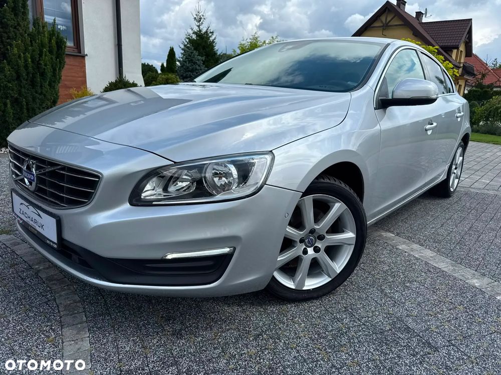 Volvo S60 D2 Momentum - 15