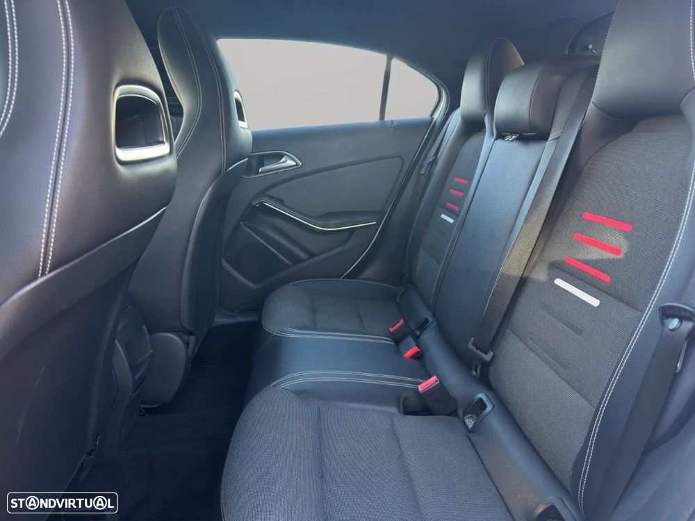 Mercedes-Benz A 180 d Urban Aut. - 13