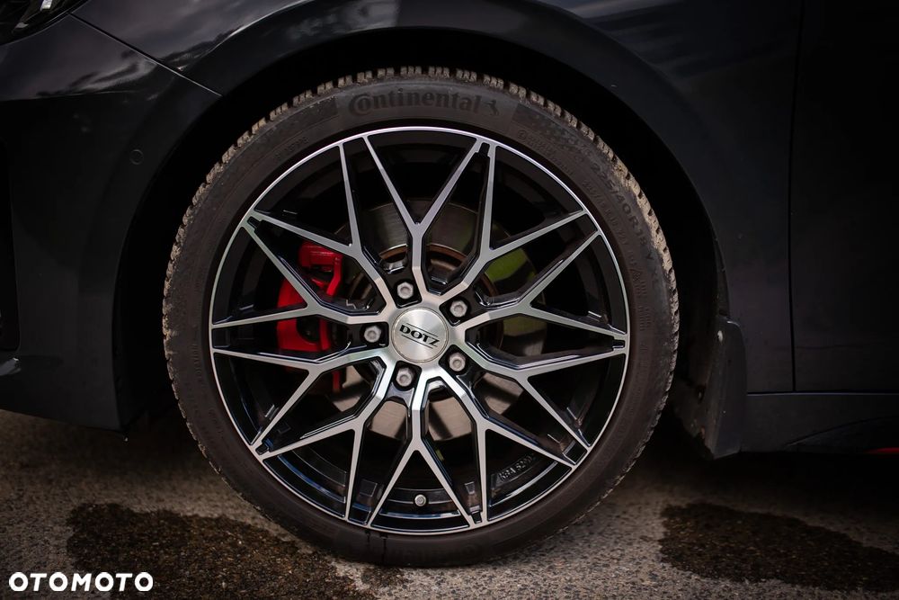 Kia ProCeed 1.6 T-GDI GT DCT - 27