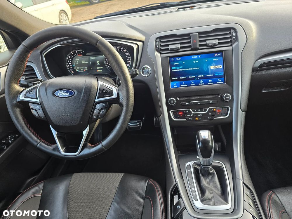 Ford Mondeo 2.0 TDCi ST-Line PowerShift - 18