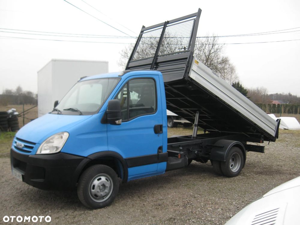Iveco DAILY 35C. WYWROTKA 3,60-m. ORYGINALNA NA 3- STRONY. KLIMA
