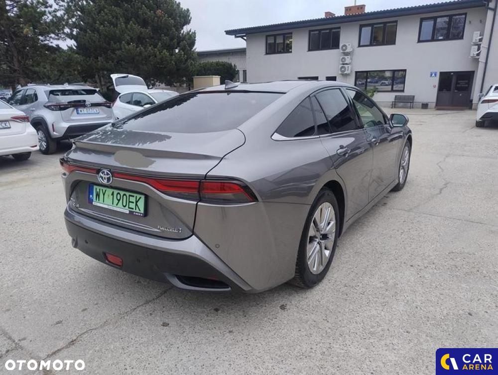 Toyota Mirai - 4