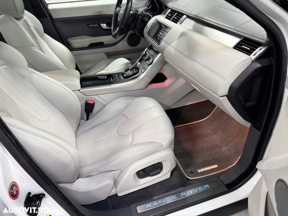 Land Rover Range Rover Evoque - 25
