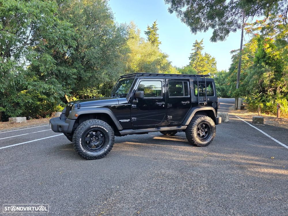 Jeep Wrangler Unlimited 2.8 CRD ATX Sahara - 3