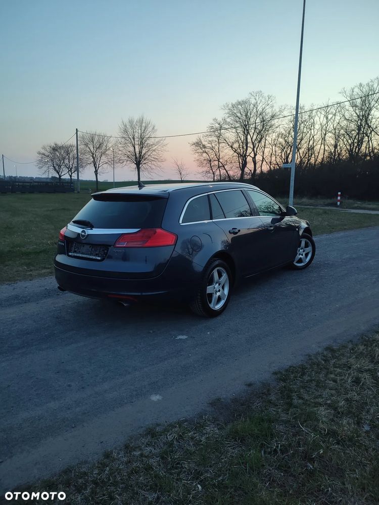 Opel Insignia 2.0 Turbo Edition - 1