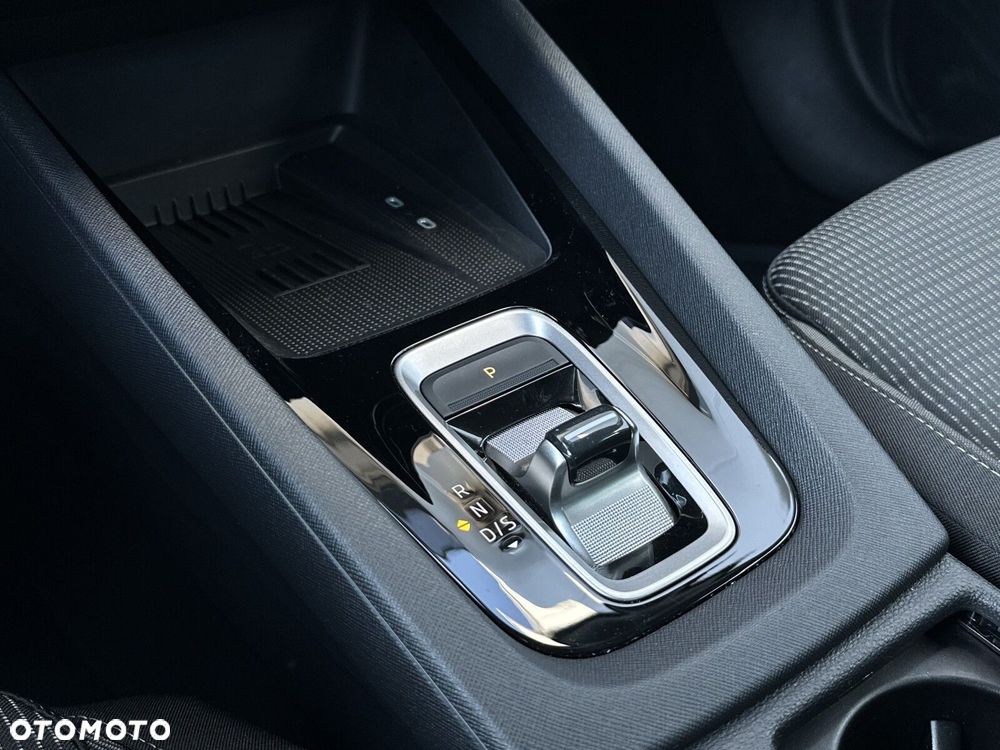 Skoda Octavia 1.5 TSI mHEV Selection DSG - 23