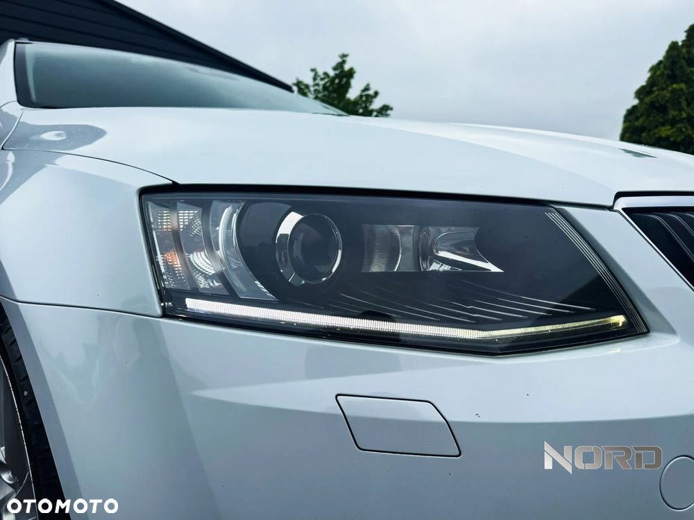 Skoda Octavia 1.8 TSI 4x4 DSG Style - 12