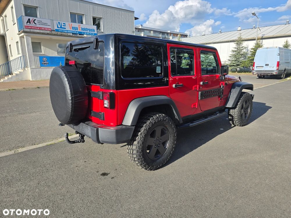 Jeep Wrangler - 5