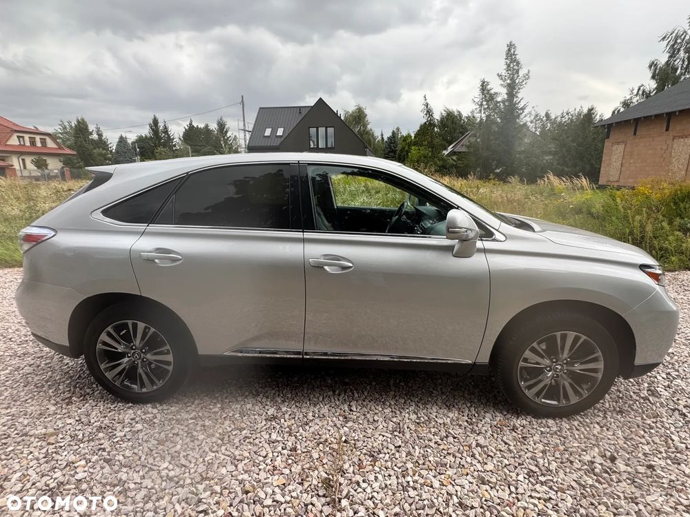 Lexus RX - 4