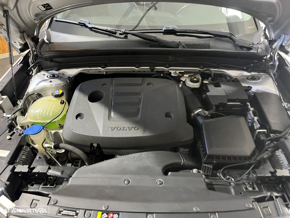 Volvo XC 40 2.0 D3 Momentum - 17