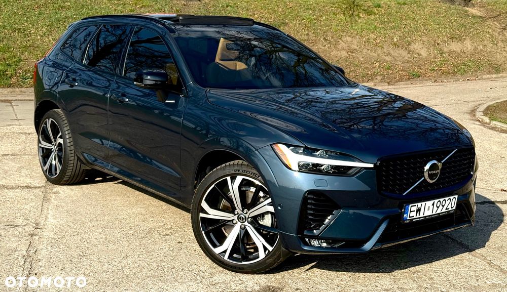 Volvo XC 60 B6 B AWD Ultimate Dark - 1