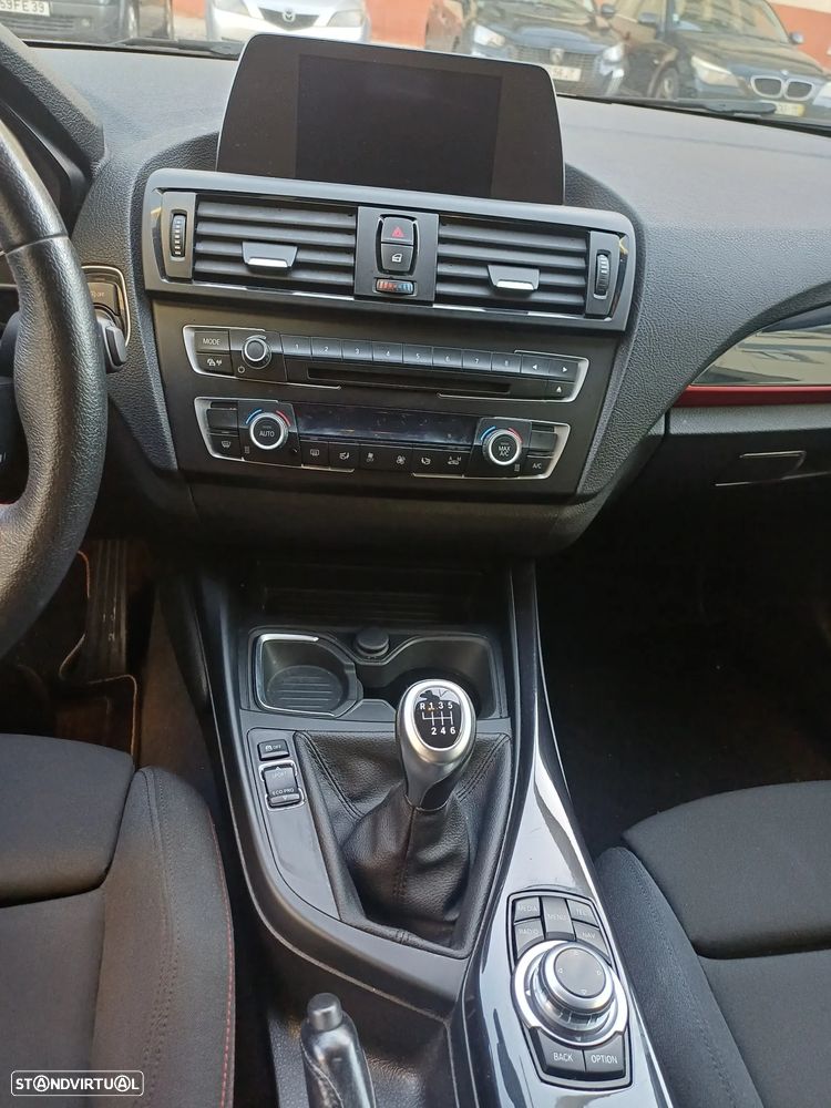 BMW 114 i Sport Line - 4