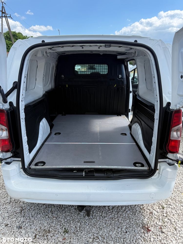 Opel Combo - 38