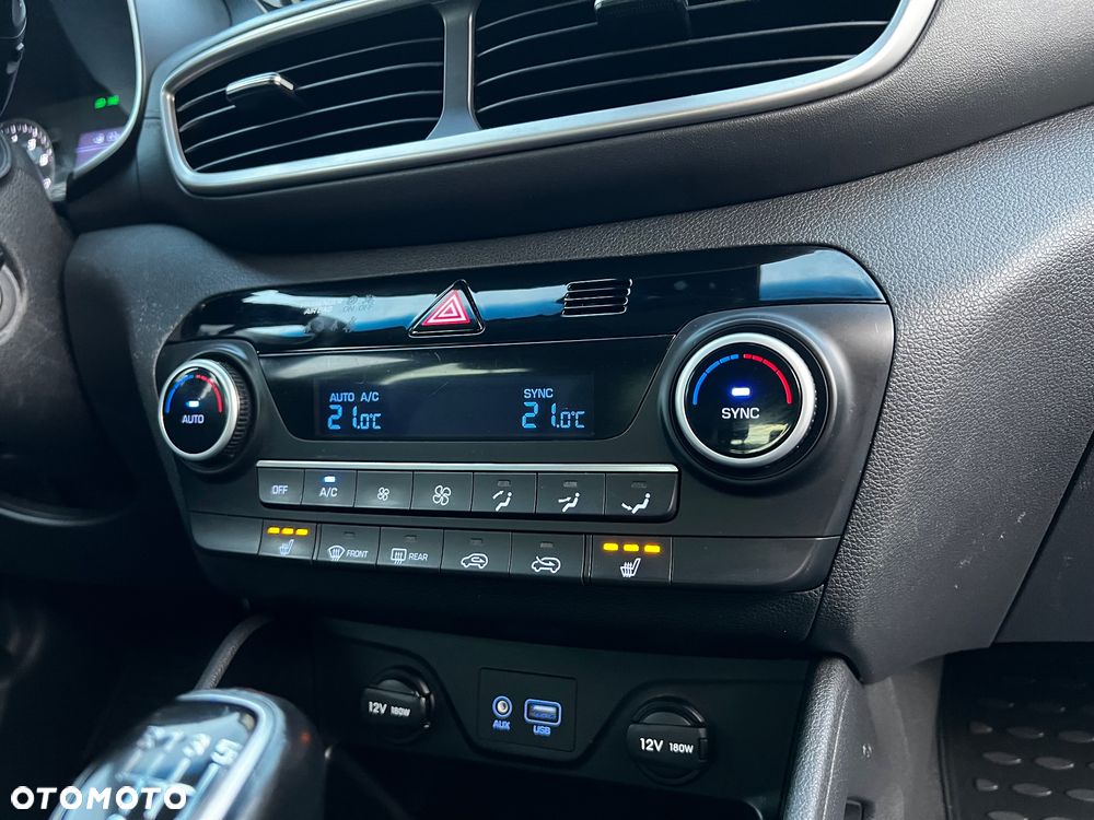 Hyundai Tucson blue 1.6 GDi 2WD Navi - 33